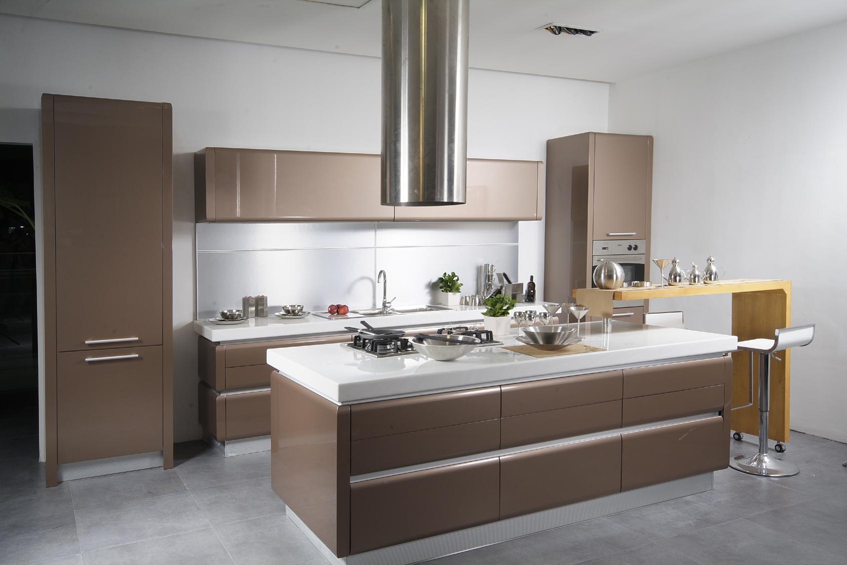 small-modern-kitchen...